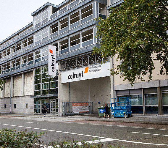 Auderghem : un magasin Colruyt plus grand, parfaitement intégré dans son environnement