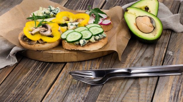 Recette de sandwich à la salade végétalienne pour la perte de graisse