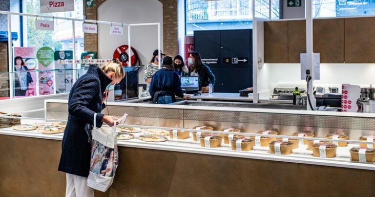 Delhaize lance une première cuisine en magasin