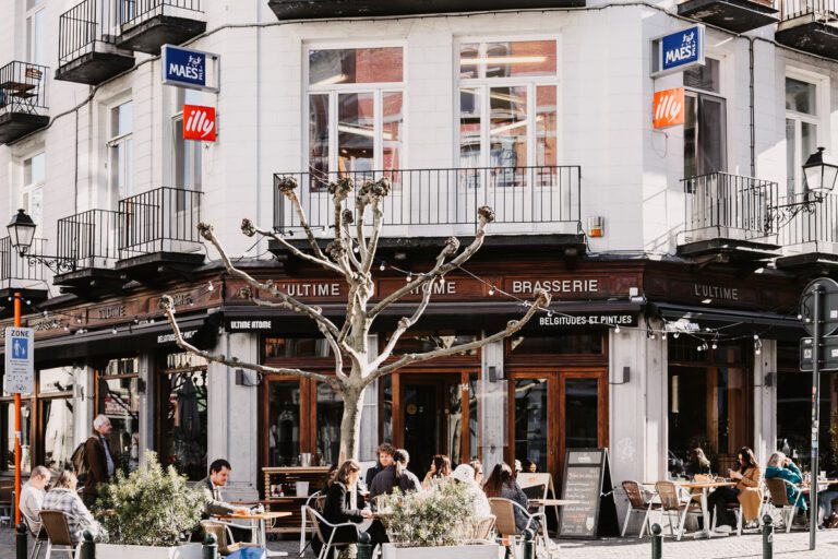 Restauration : Une #brasserie franco-belge dans le quartier Saint-Boniface à #Ixelles