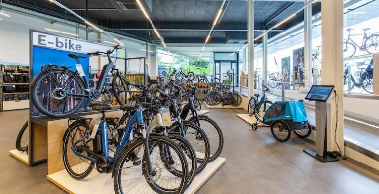 Bike Republic absorbe deux magasins CycloM