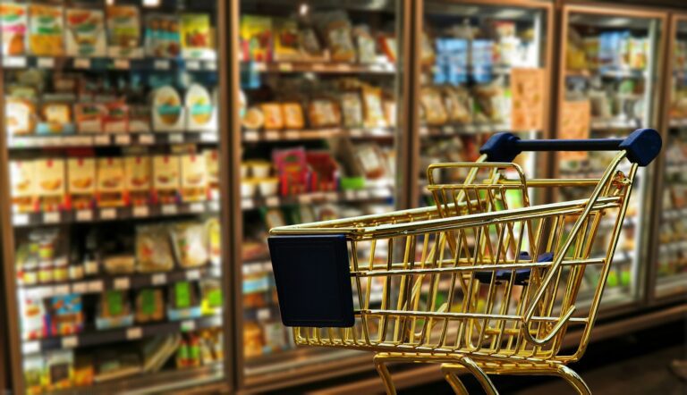 Supermarchés : la hausse des prix dépasse les 15%