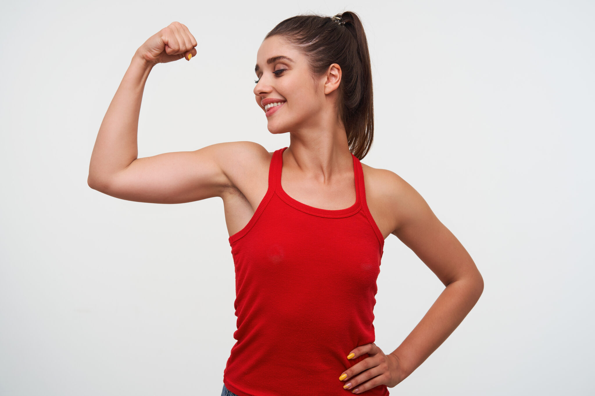 Plan de réduction de la graisse des bras en 4 semaines : conseils d'exercices efficaces