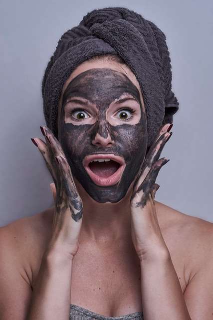 Comment Faire un Masque Anti-âge Naturel : Secrets de Beauté Révélés