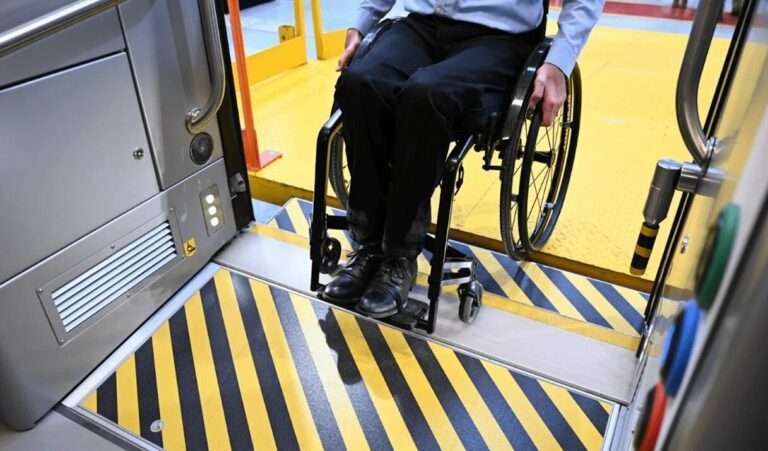 La SNCB propose un wagon entièrement accessible pour les personnes en situation de handicap !