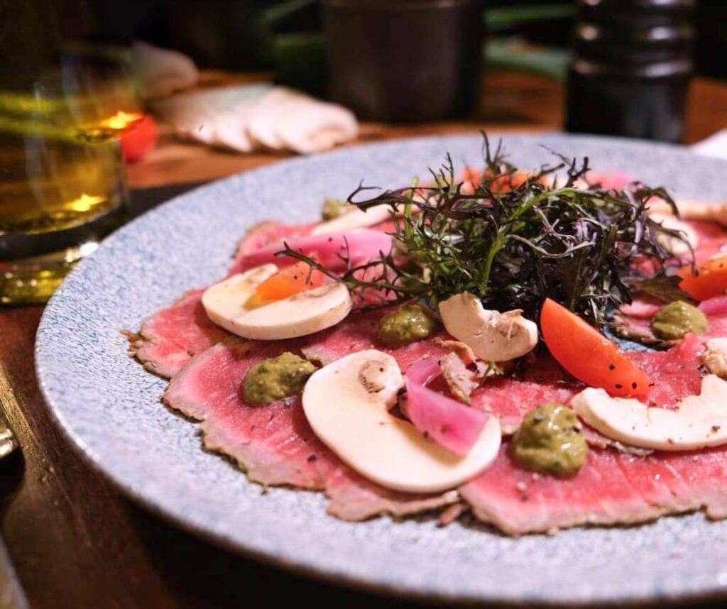 Le restaurant La Fecilita remplace une ancienne trattoria en Féronstrée à Liège