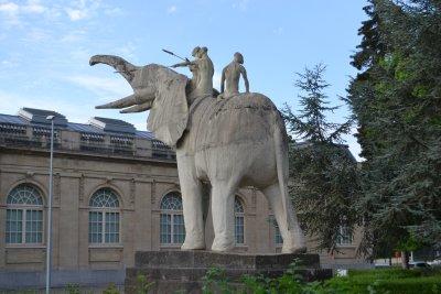 Découvrez le chantier de restauration de la statue de l’éléphant à Tervueren pendant la Journée Chantiers Ouverts du dimanche 26 mai