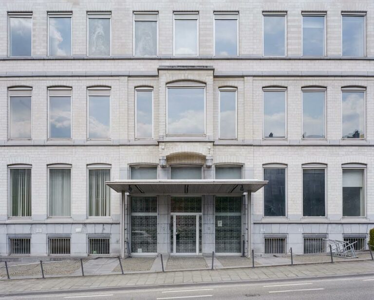Transformation d’un immeuble de bureaux en logements dans le quartier européen