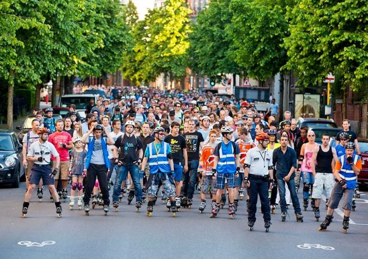 La Roller Bike Parade dans les rues de Bruxelles