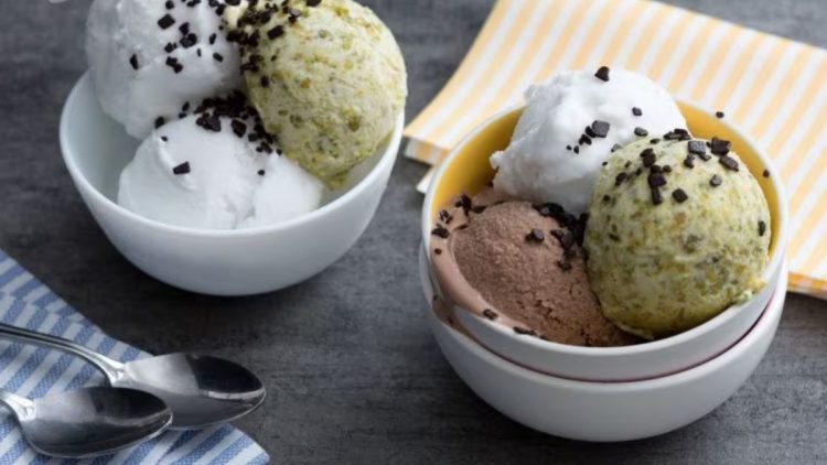 Glace au lait de coco sans sorbetière