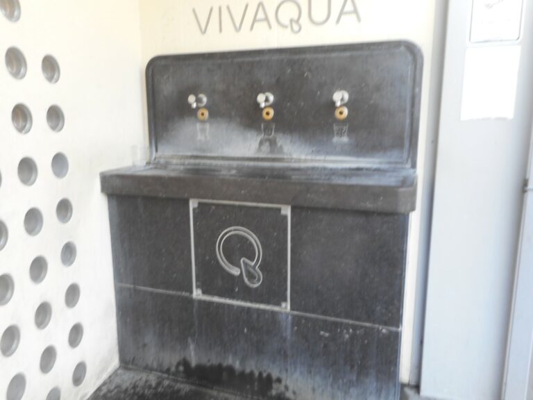 De l’#eau publique gratuite chez #Vivaqua