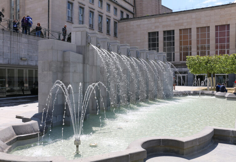 La #fontaine du Mont des Arts va retrouver sa fonction première