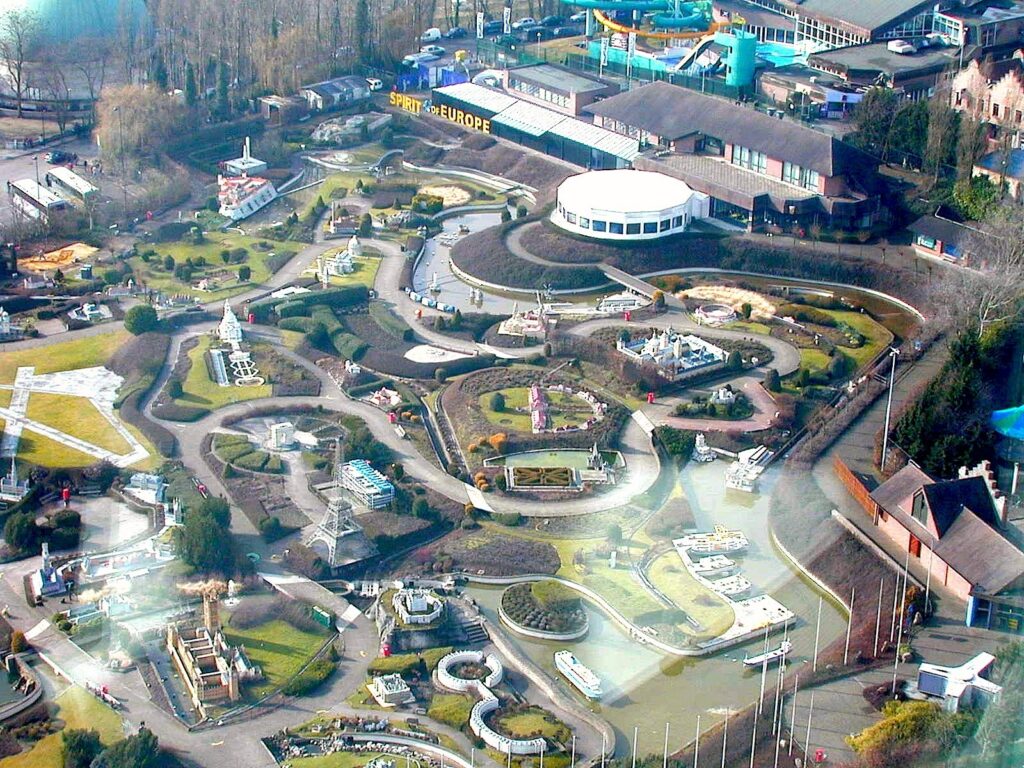 1 mini europe