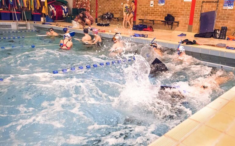 Deux ans et demi de fermeture pour la #piscine de #Grivegnée