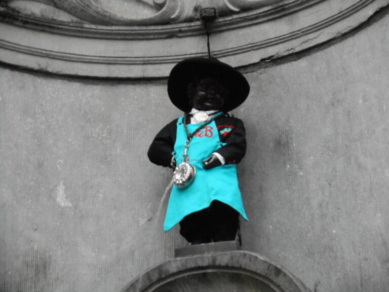 #Agenda des #habillages de #Manneken-Pis pour le mois de novembre 2024