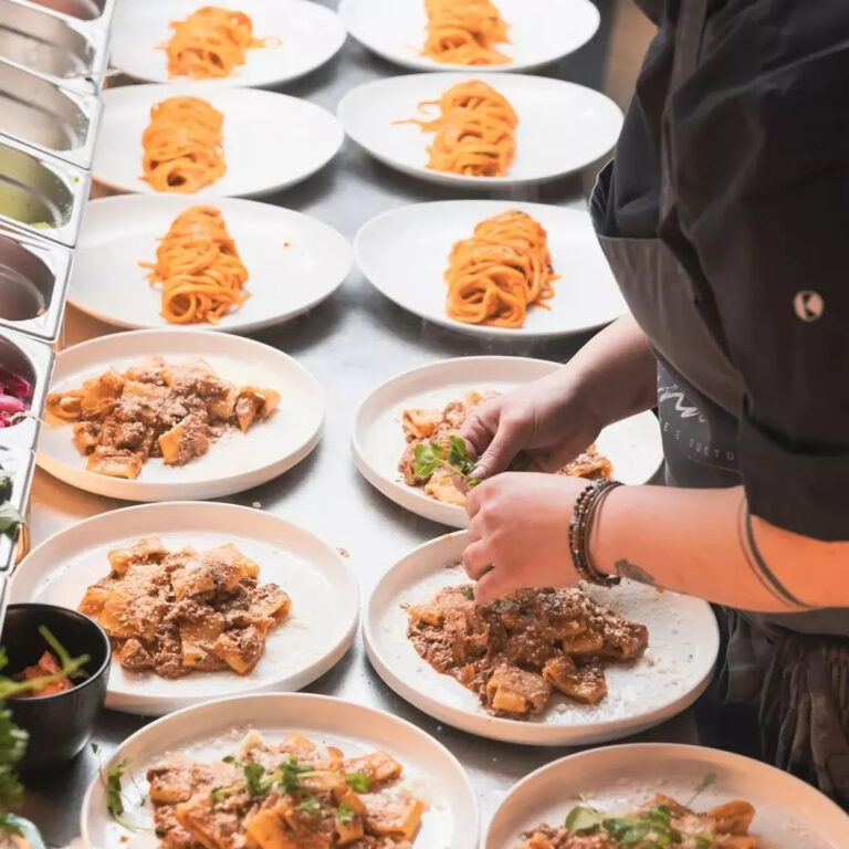 #Restauration : Au #Nina #Restobar, des plats ensoleillés près du cimetière d’Ixelles