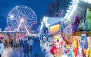 PLAISIRS D HIVER ET MARCVHE DE NOEL