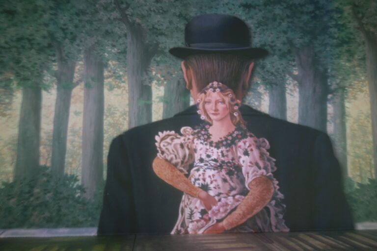 A la “Galerie Horta”, prolongation jusqu’au 28 Février : “Magritte : The Immersive Experience”