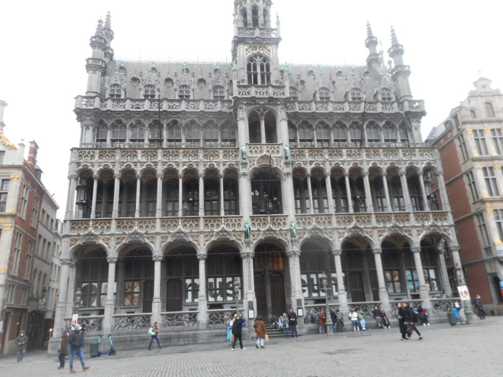 1  Nouvelle exposition maison du roi- musée de la ville de bruxelles