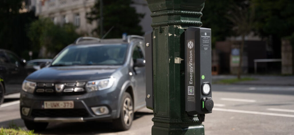 poteaux points de recharge