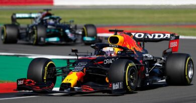 F1