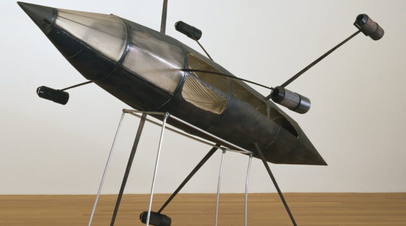 panamarenko_objet_volant_fusee