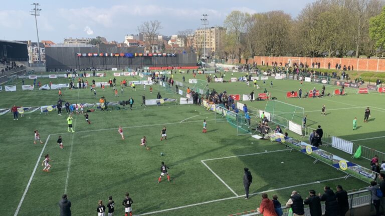 1  football jeunes schaerbeek