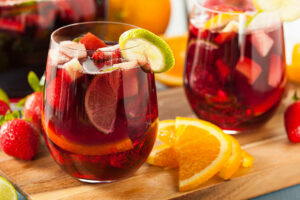 Sangria Maison : Le Mélange Parfait de Vin et Fruits