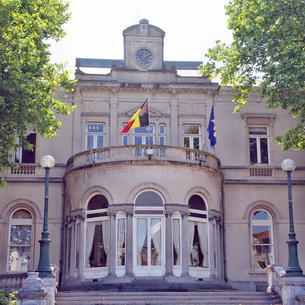 1 maison communale ixelles