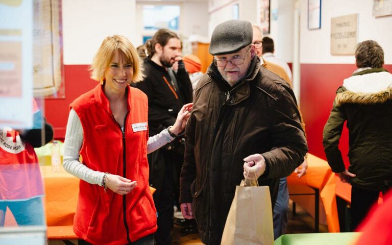 Croix-rouge-de liège rouvre ses locaux
