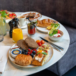 1 un brunch à volonté