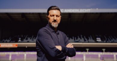 #Football : #Besnik #Hasi reste le coach principal du RSC #Anderlecht