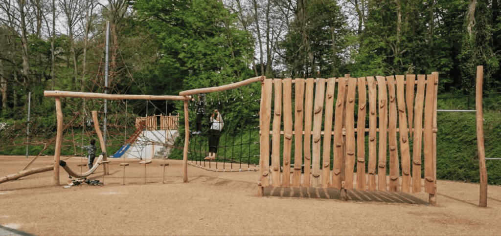 Plaine de jeu parc astrid