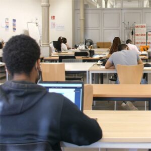 salle d’études pour les étudiants de la ville de bruxelles