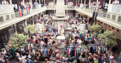 15ème édition du Brussels Vintage Market aux Halles-Saint-Géry à Bruxelles