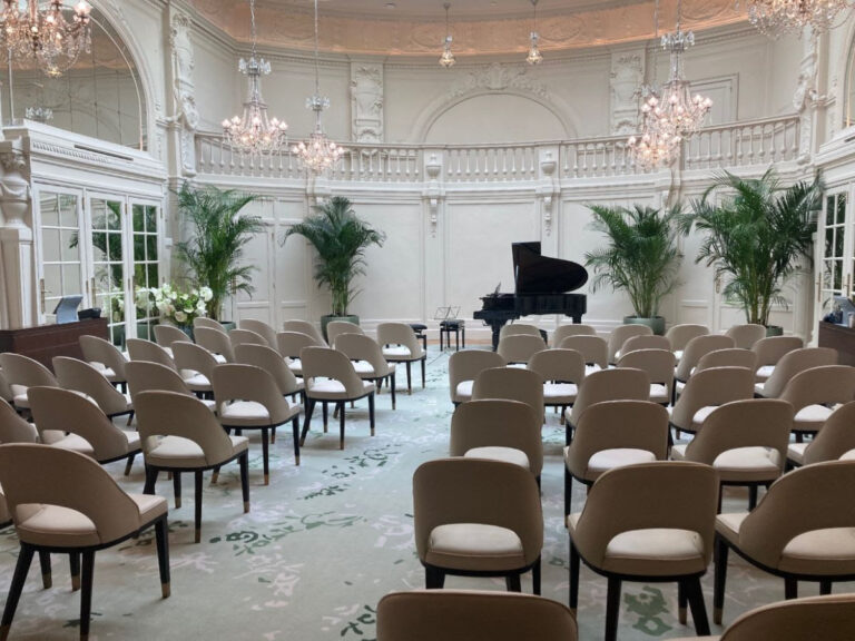 u4-ouverture-des-concerts-hotel-astoria