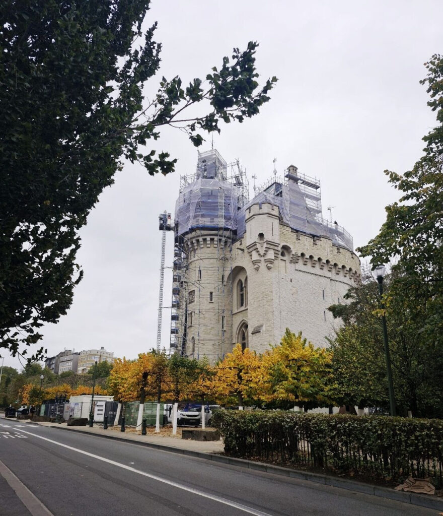 U4 1 porte de hal
