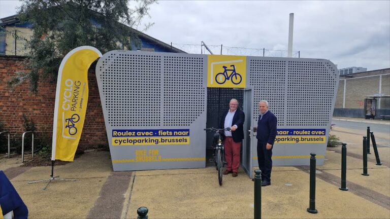 u4-du-parking-en-plus-pres-de-la-gare-de-berchem-sainte-agathe