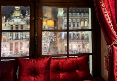 Le restaurant La Chaloupe d’Or, au centre des Plaisirs d’Hiver, est un endroit stratégique