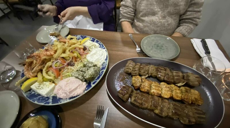 Le Mezzé du Zorba : un voyage en Grèce à Ath