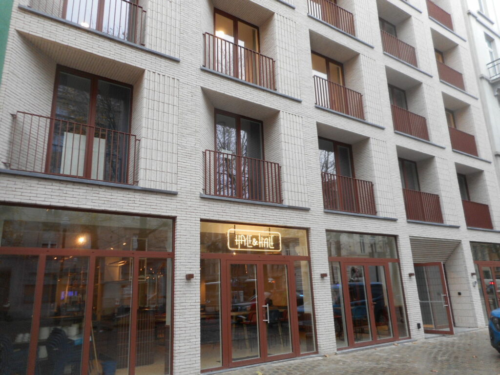 1 auberge