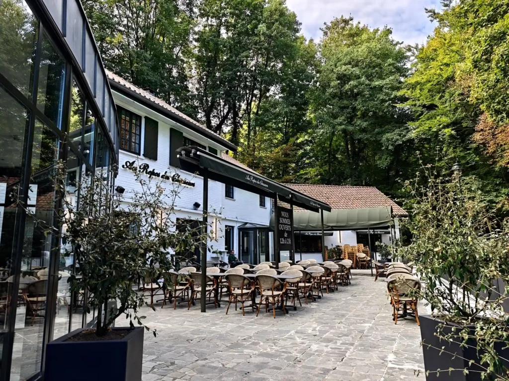 Chic, moderne et savoureux : le Repos des Chasseurs réinvente la brasserie bruxelloise