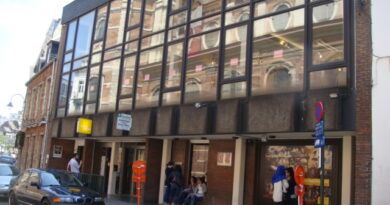 1 centre culturel des riches claires