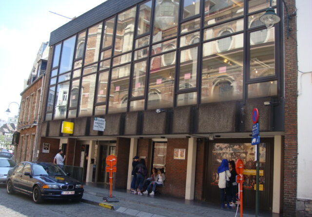 1 centre culturel des riches claires