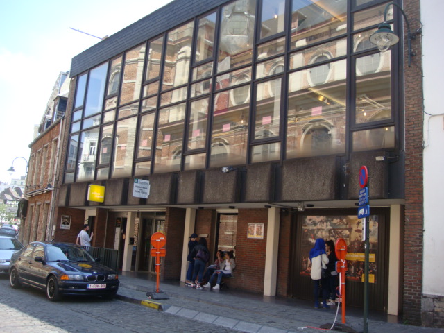 1 centre culturel des riches claires