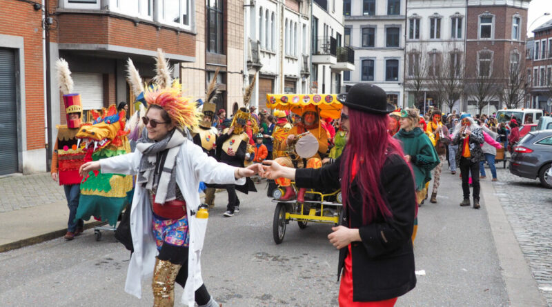 Carnaval du nord dans le quartier st leonard a liege