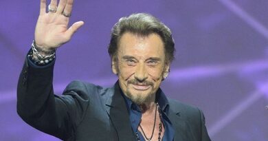 HALLYDAY