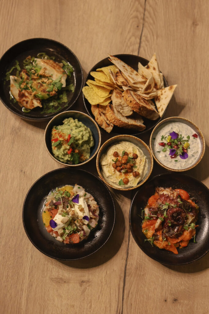 Un restaurant qui rassemble et favorise le goût du partage et du produit