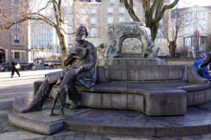 Monument à Charles Buls