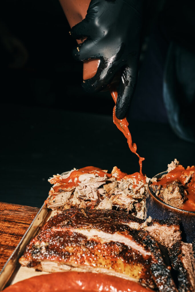 Restauration : Avec Holy Smoke, de la viande à la mode du Texas